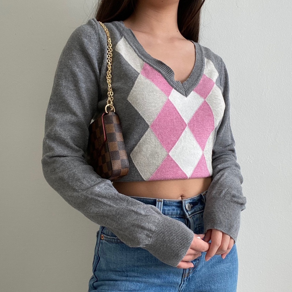 pink and grey argyle sweater